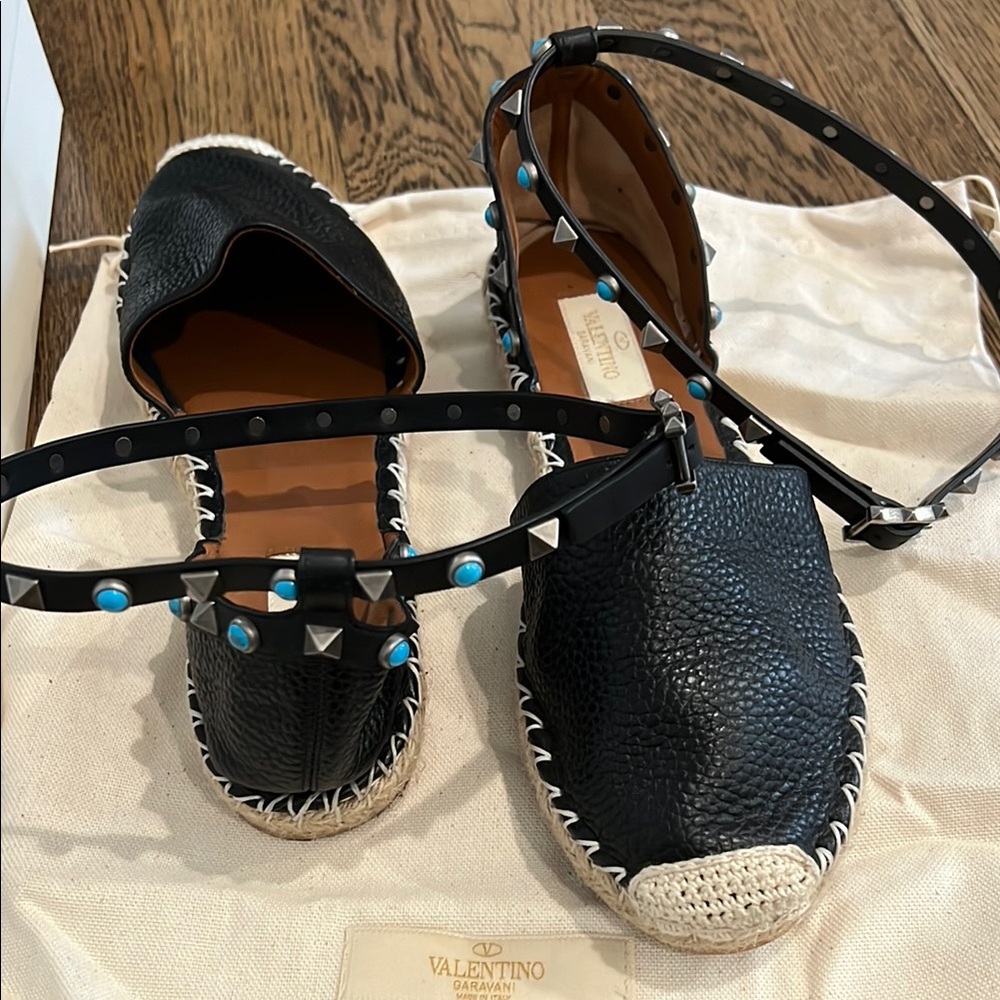 Valentino Garavani Black Espadrille Flats 38
